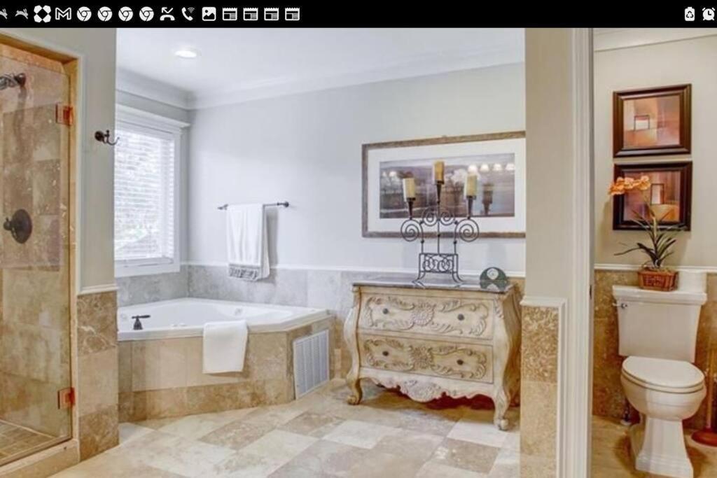 Sleeps16, Spacious Home, Close To Downtown, Beltline, And Walk To Restaurants, 75" Tv, 2 Person Jacuzzi, Ping Pong Atlanta Esterno foto