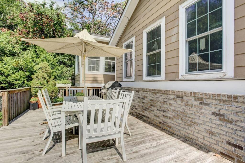 Sleeps16, Spacious Home, Close To Downtown, Beltline, And Walk To Restaurants, 75" Tv, 2 Person Jacuzzi, Ping Pong Atlanta Esterno foto